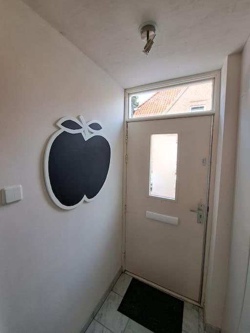Vakantiehuis Family With Garden, Center *